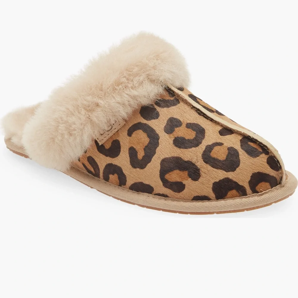 Ugg Scuffette II Genuine Shearling Slipper size 11 leopard - Picture 1 of 7